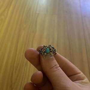Elegant Silver and Turquoise Ring
